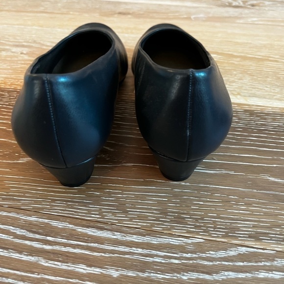 Soft Style Angel II Women's Dress Heels navy - Picture 4 of 12